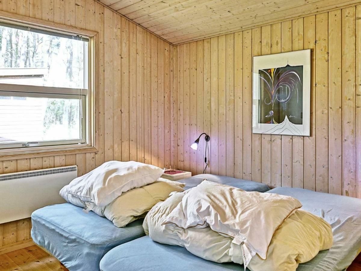 6 Person Holiday Home In Aakirkeby Vester Somarken Екстер'єр фото